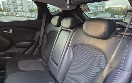 Hyundai ix35 I рестайлинг, 2013 год, 1 300 000 рублей, 13 фотография