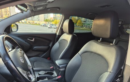 Hyundai ix35 I рестайлинг, 2013 год, 1 300 000 рублей, 15 фотография