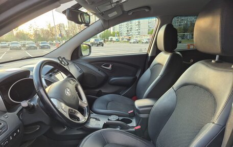 Hyundai ix35 I рестайлинг, 2013 год, 1 300 000 рублей, 10 фотография