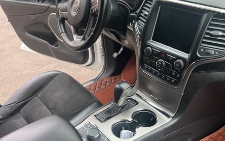 Jeep Grand Cherokee, 2018 год, 4 200 000 рублей, 11 фотография