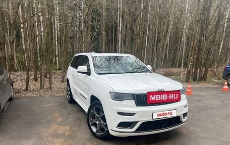 Jeep Grand Cherokee, 2018 год, 4 200 000 рублей, 4 фотография