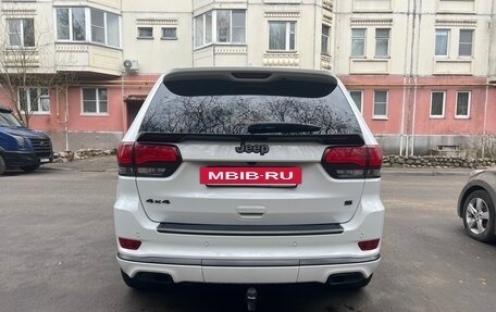 Jeep Grand Cherokee, 2018 год, 4 200 000 рублей, 5 фотография
