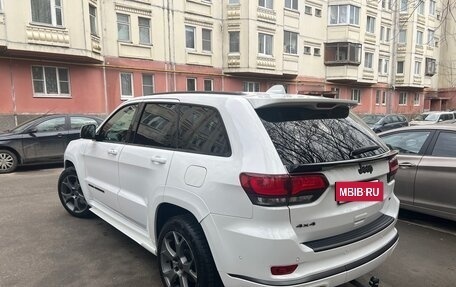 Jeep Grand Cherokee, 2018 год, 4 200 000 рублей, 6 фотография
