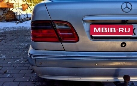 Mercedes-Benz E-Класс, 2000 год, 580 000 рублей, 14 фотография