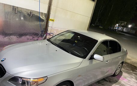 BMW 5 серия, 2004 год, 790 000 рублей, 3 фотография