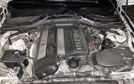 BMW 5 серия, 2004 год, 790 000 рублей, 14 фотография