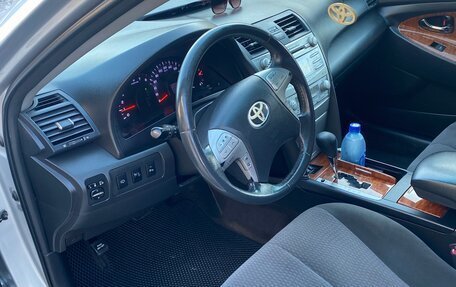 Toyota Camry, 2011 год, 1 250 000 рублей, 7 фотография