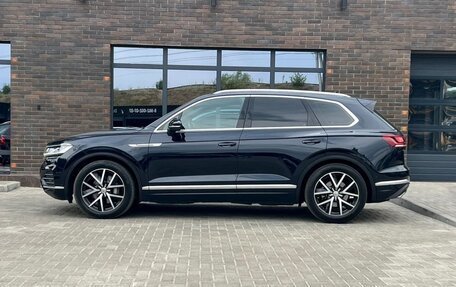 Volkswagen Touareg III, 2018 год, 5 000 000 рублей, 2 фотография