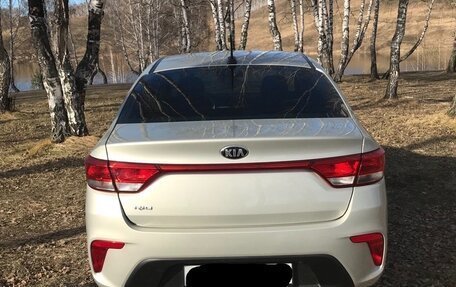 KIA Rio IV, 2018 год, 1 395 000 рублей, 5 фотография