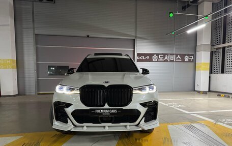 BMW X7, 2021 год, 7 000 000 рублей, 3 фотография