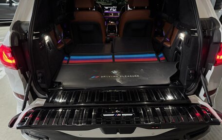 BMW X7, 2021 год, 7 000 000 рублей, 22 фотография