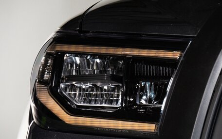 Toyota Sequoia II рестайлинг, 2013 год, 4 550 000 рублей, 3 фотография