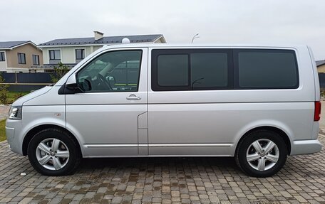 Volkswagen Multivan T5, 2014 год, 3 350 000 рублей, 2 фотография