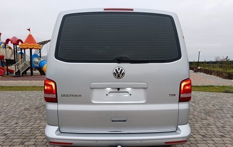 Volkswagen Multivan T5, 2014 год, 3 350 000 рублей, 4 фотография
