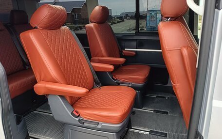 Volkswagen Multivan T5, 2014 год, 3 350 000 рублей, 22 фотография