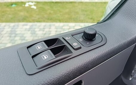 Volkswagen Multivan T5, 2014 год, 3 350 000 рублей, 35 фотография