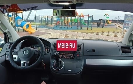 Volkswagen Multivan T5, 2014 год, 3 350 000 рублей, 24 фотография