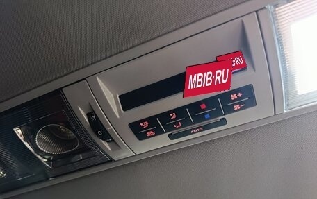 Volkswagen Multivan T5, 2014 год, 3 350 000 рублей, 33 фотография