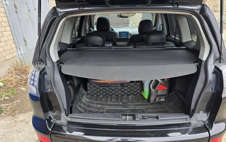 Mitsubishi Outlander III рестайлинг 3, 2008 год, 1 250 000 рублей, 3 фотография