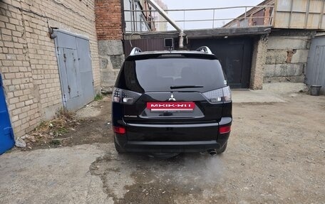 Mitsubishi Outlander III рестайлинг 3, 2008 год, 1 250 000 рублей, 13 фотография