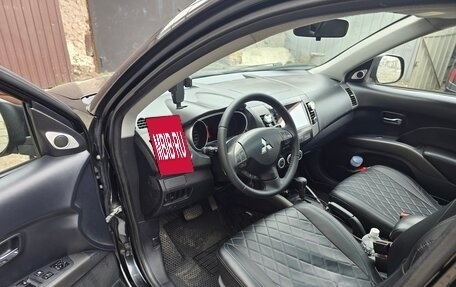 Mitsubishi Outlander III рестайлинг 3, 2008 год, 1 250 000 рублей, 11 фотография