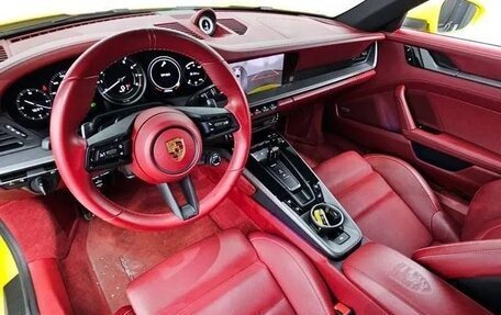 Porsche 911, 2021 год, 9 990 000 рублей, 7 фотография
