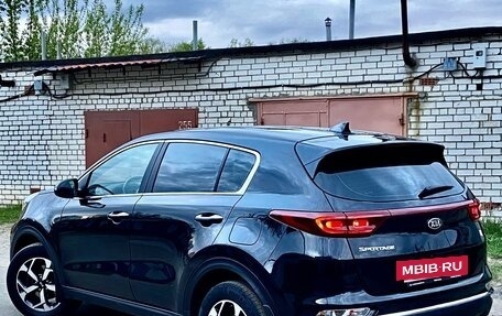 KIA Sportage IV рестайлинг, 2020 год, 2 200 000 рублей, 9 фотография
