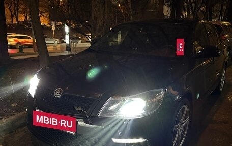 Skoda Octavia RS, 2010 год, 1 350 000 рублей, 27 фотография
