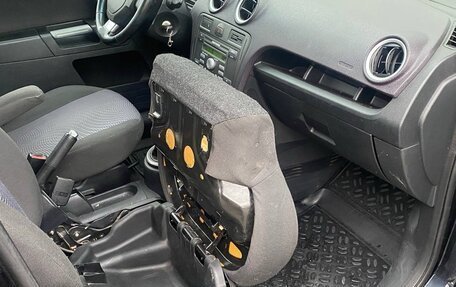Ford Fusion I, 2006 год, 520 000 рублей, 17 фотография