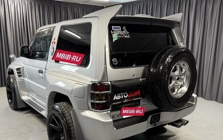 Mitsubishi Pajero III рестайлинг, 1997 год, 1 560 000 рублей, 22 фотография