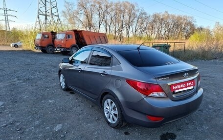 Hyundai Solaris II рестайлинг, 2013 год, 770 000 рублей, 7 фотография