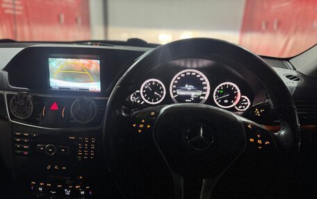 Mercedes-Benz E-Класс, 2013 год, 1 540 000 рублей, 20 фотография