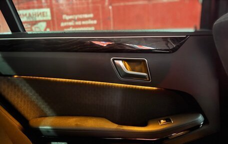 Mercedes-Benz E-Класс, 2013 год, 1 540 000 рублей, 27 фотография