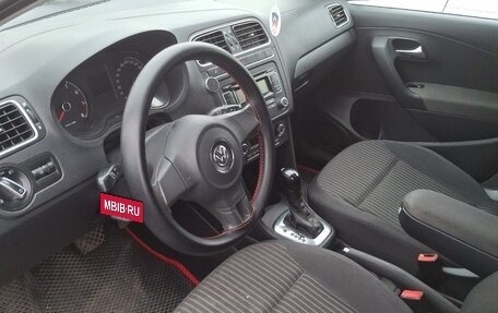 Volkswagen Polo VI (EU Market), 2011 год, 850 000 рублей, 5 фотография