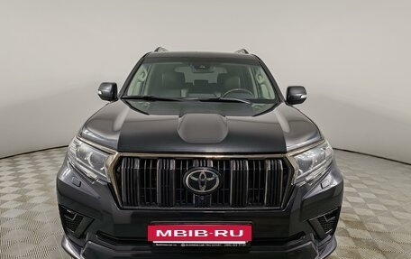 Toyota Land Cruiser Prado 150 рестайлинг 2, 2021 год, 6 750 000 рублей, 2 фотография