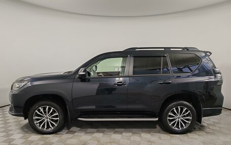 Toyota Land Cruiser Prado 150 рестайлинг 2, 2021 год, 6 750 000 рублей, 8 фотография