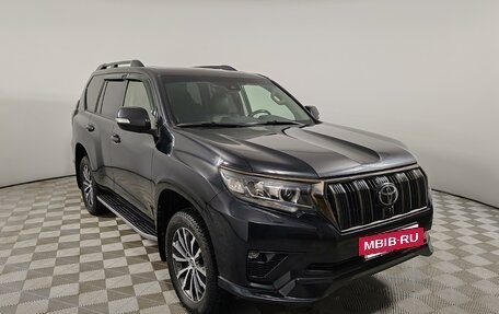 Toyota Land Cruiser Prado 150 рестайлинг 2, 2021 год, 6 750 000 рублей, 3 фотография