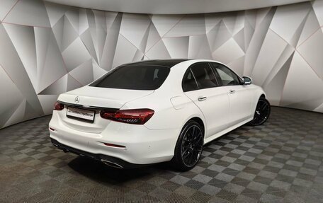 Mercedes-Benz E-Класс, 2020 год, 5 990 000 рублей, 2 фотография