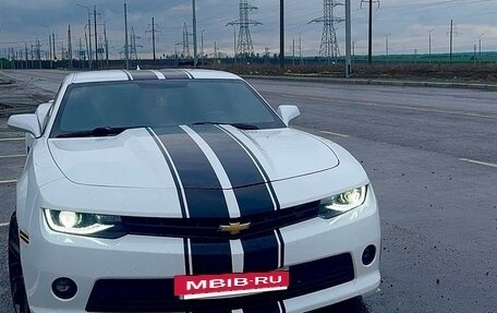 Chevrolet Camaro IV, 2013 год, 2 450 000 рублей, 3 фотография