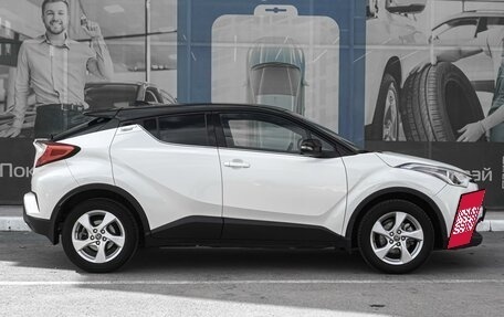 Toyota C-HR I рестайлинг, 2018 год, 2 449 000 рублей, 5 фотография