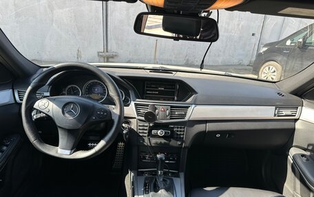 Mercedes-Benz E-Класс, 2011 год, 1 650 000 рублей, 8 фотография