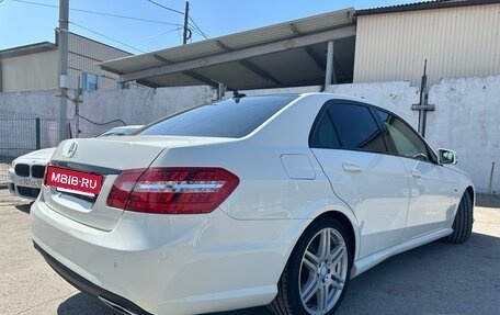 Mercedes-Benz E-Класс, 2011 год, 1 650 000 рублей, 4 фотография