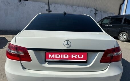 Mercedes-Benz E-Класс, 2011 год, 1 650 000 рублей, 5 фотография