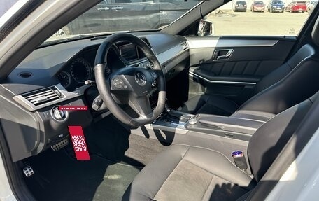 Mercedes-Benz E-Класс, 2011 год, 1 650 000 рублей, 7 фотография
