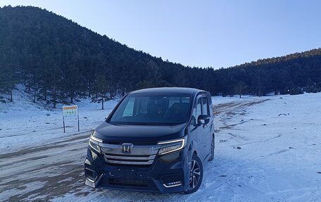 Honda Stepwgn IV, 2021 год, 2 900 000 рублей, 14 фотография