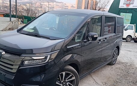 Honda Stepwgn IV, 2021 год, 2 900 000 рублей, 13 фотография