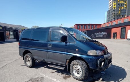 Mitsubishi Delica IV, 1995 год, 850 000 рублей, 12 фотография