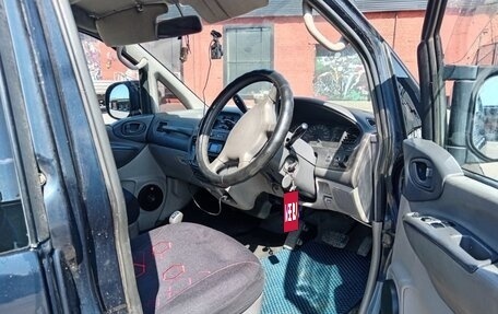 Mitsubishi Delica IV, 1995 год, 850 000 рублей, 8 фотография