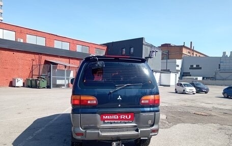 Mitsubishi Delica IV, 1995 год, 850 000 рублей, 6 фотография