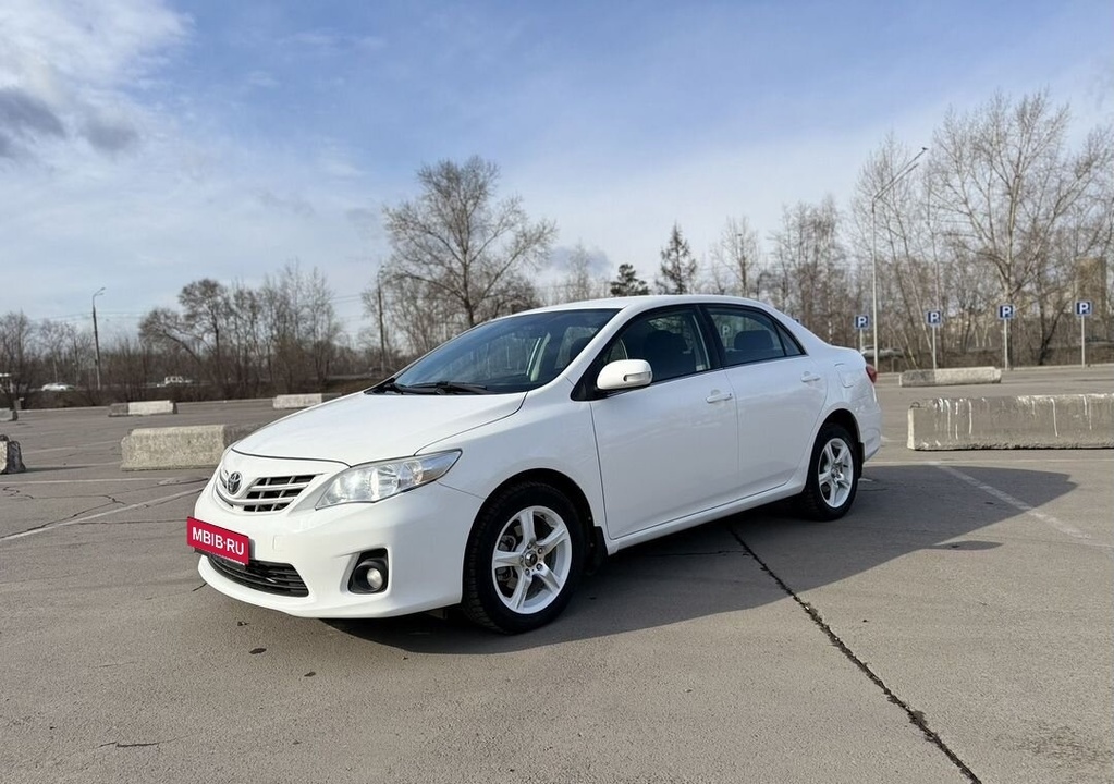 Toyota Corolla, 2013 год, 1 250 000 рублей, 2 фотография